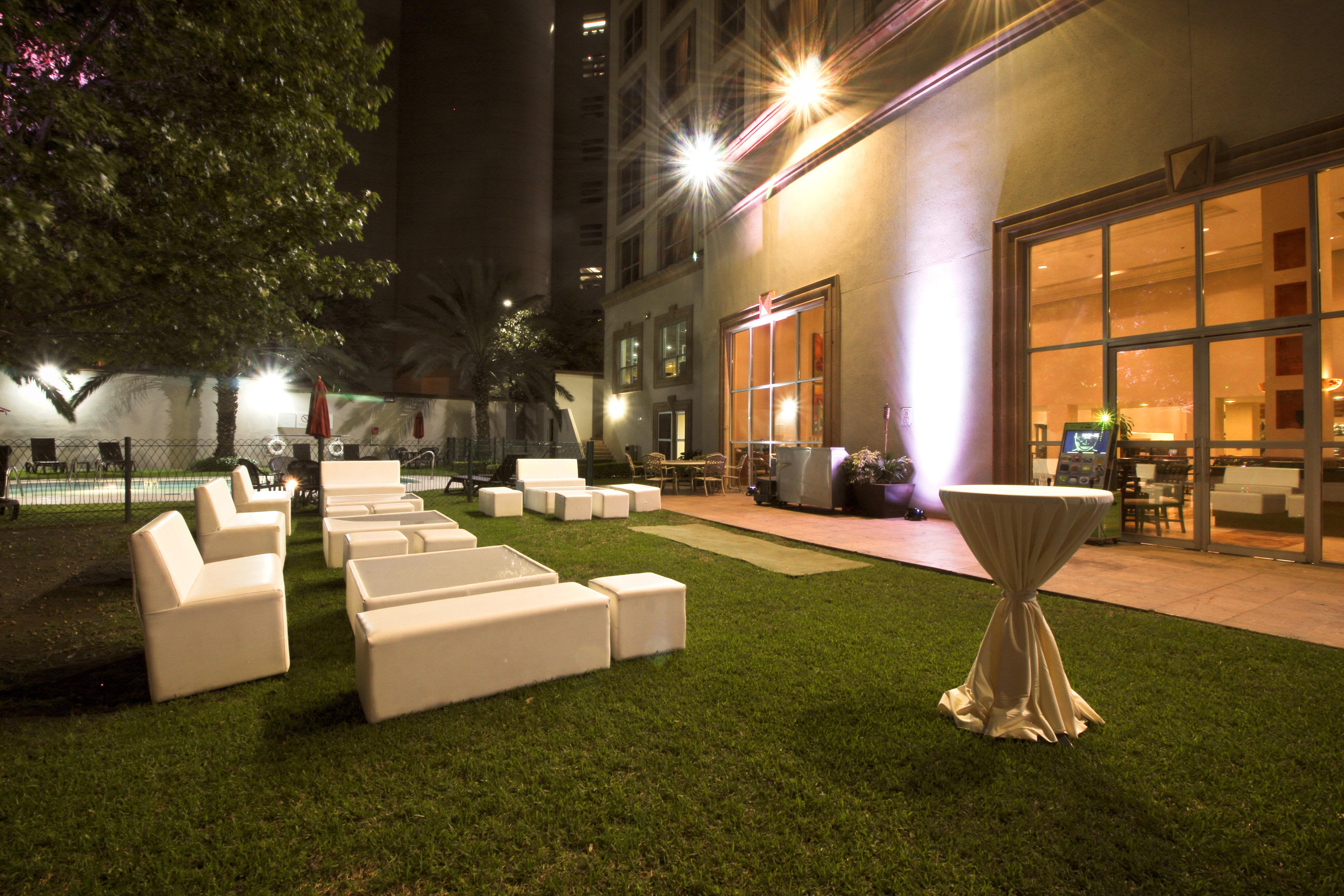 Holiday Inn Monterrey Valle By Ihg San Pedro Garza Garcia Екстер'єр фото