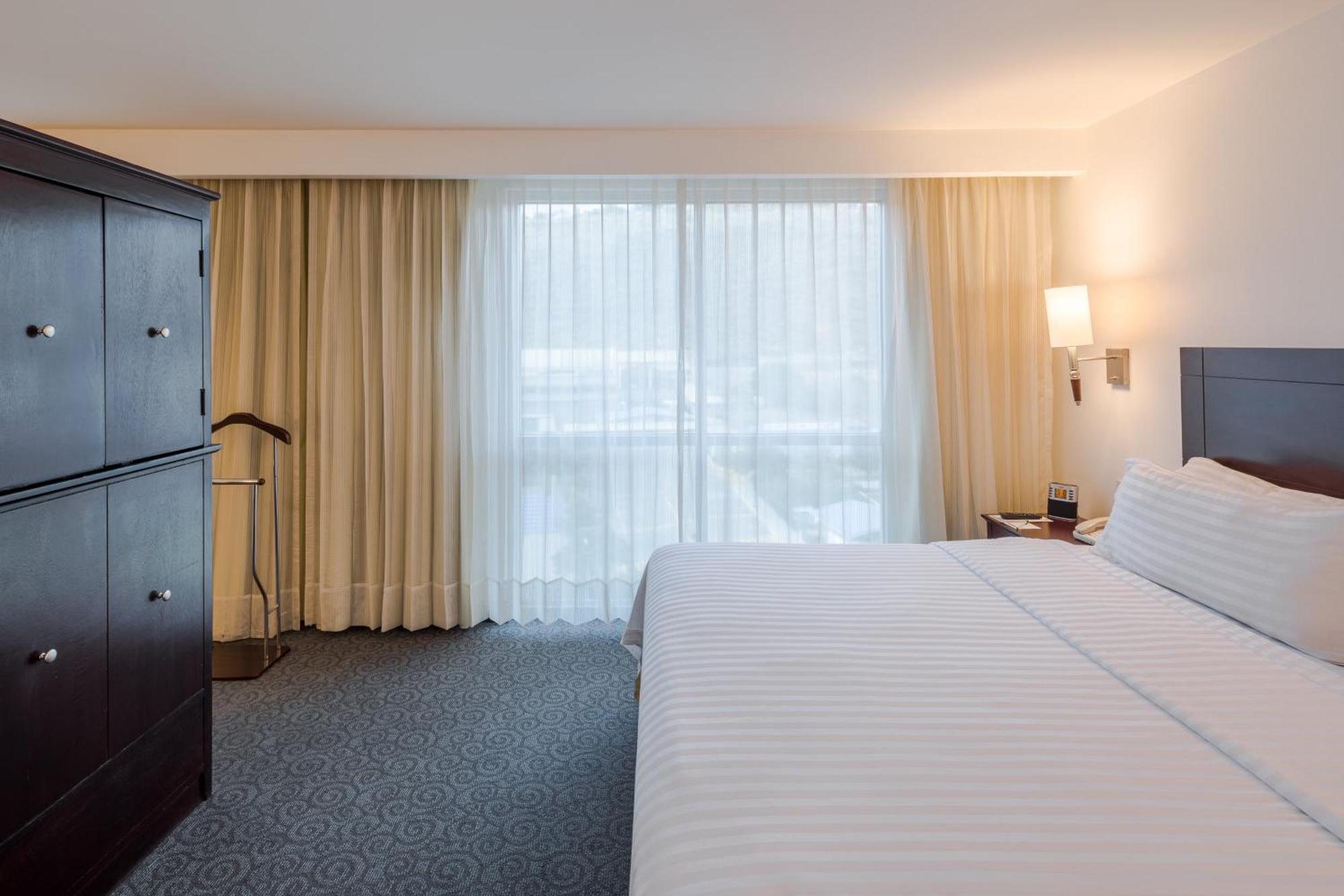 Holiday Inn Monterrey Valle By Ihg San Pedro Garza Garcia Екстер'єр фото
